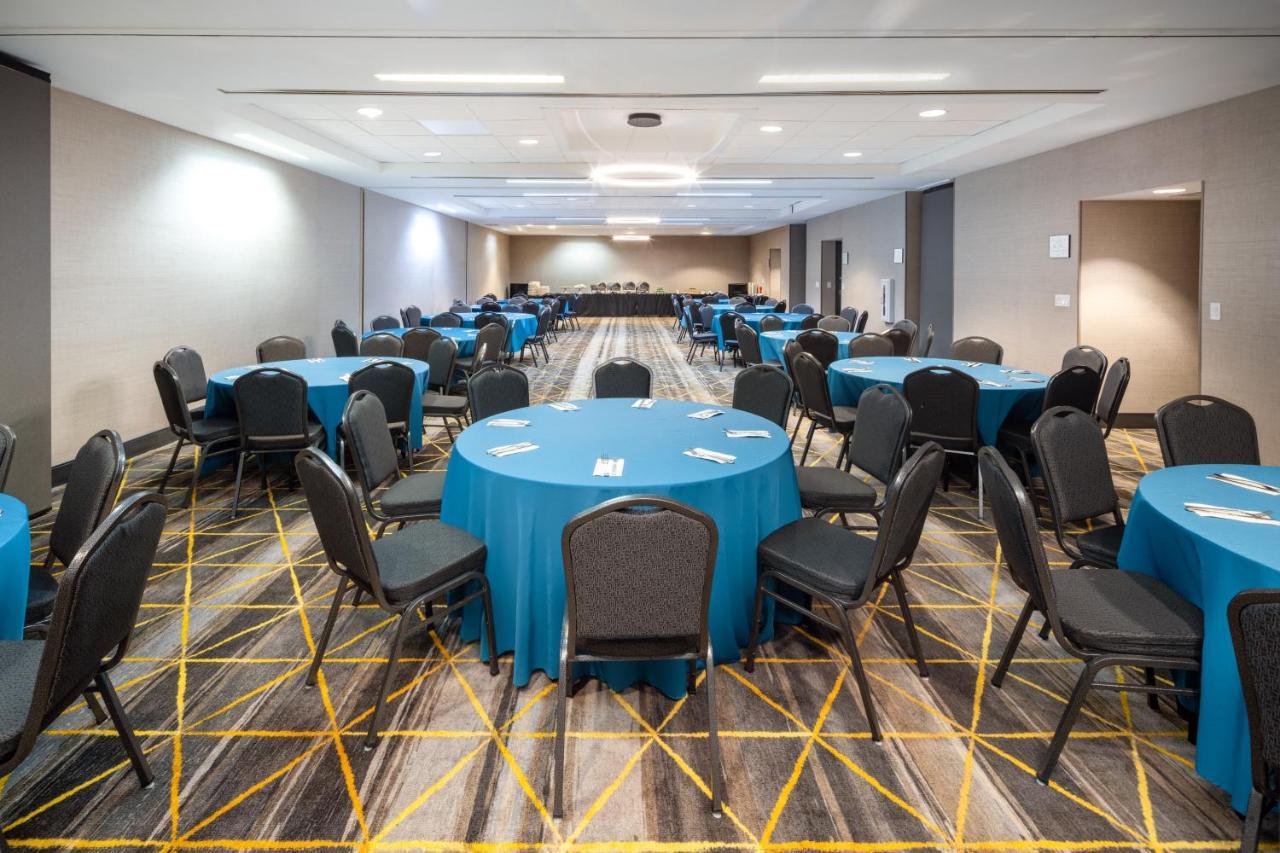 Holiday Inn Poughkeepsie By Ihg Екстериор снимка